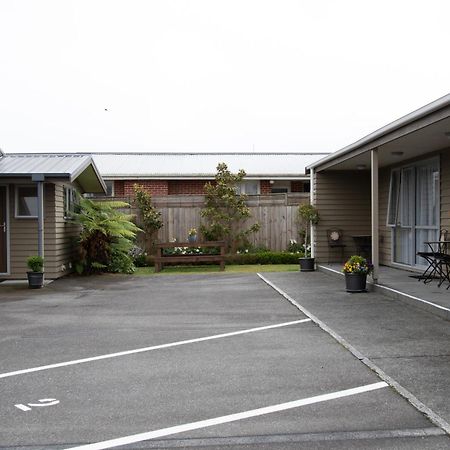 安娜贝尔汽车旅馆 霍基蒂卡 外观 照片